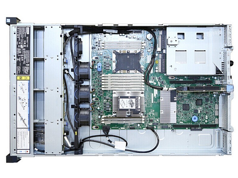 大量联想sr550服务器(xeon 铜牌3106/16gb*2/600gb*2)现货热销
