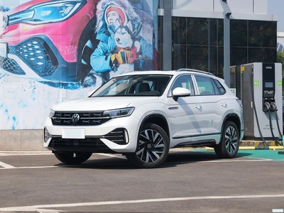  ̽ 2023 330TSI R-Lineܰ