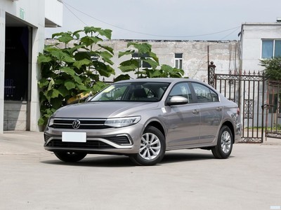   2023 200TSI DSGа