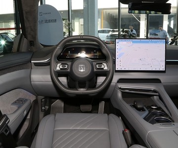 001 2025 WE 100kWh 