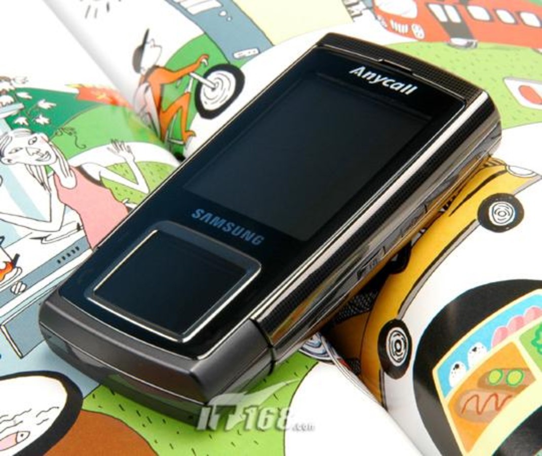 【高清图】 独特触摸导航键 三星e958现价仅1100元图3