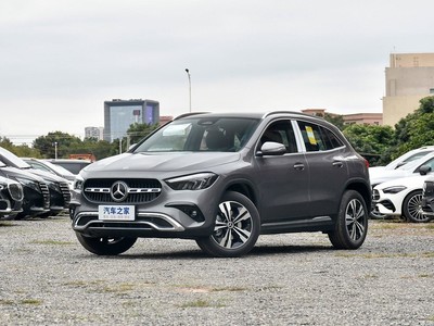 GLA 2025 Ŀ GLA 220 4MATIC