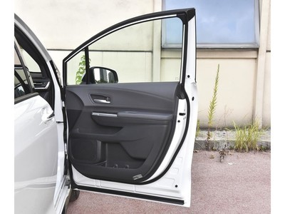 ���� ����SIENNA 2026�� 2.5L ˫���������ʰ泵������3