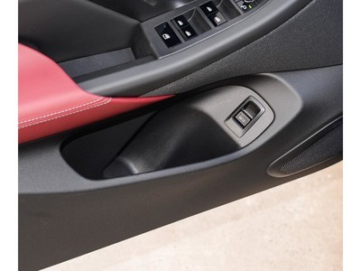 ����5ϵ 2025�� 525Li ������װ��������6