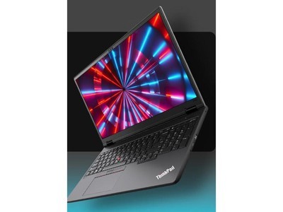 ThinkPad P16v AI 2024(Ultra9 185H/96GB/4TB/RTX3000Ada)