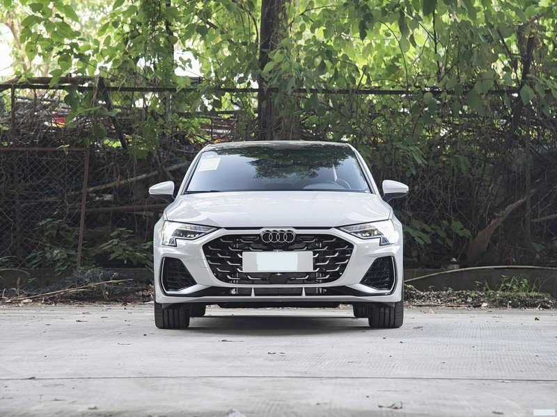 µA3 2026 A3L Limousine 35TFSI ɳ +ѡ(Ϸ)