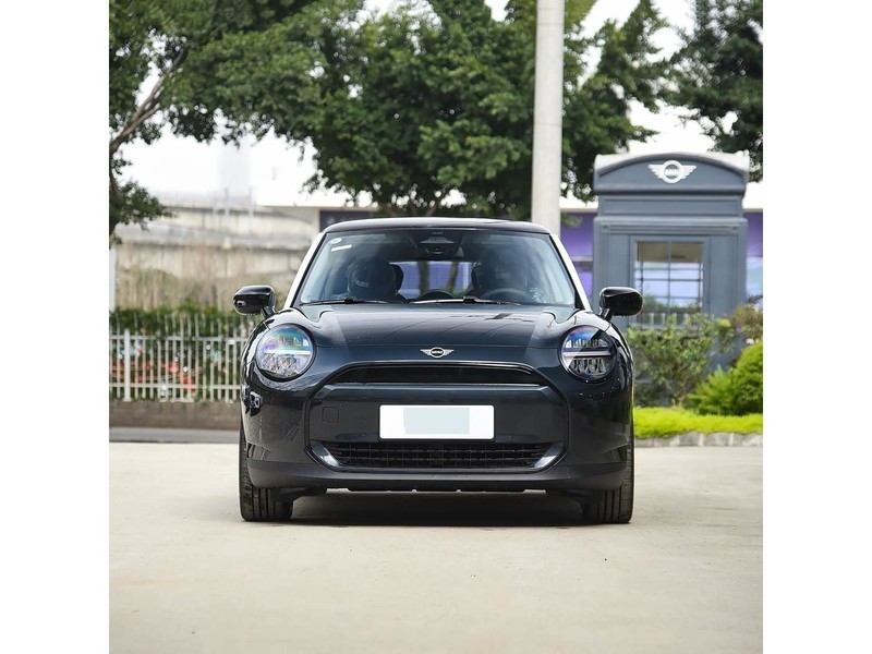 �綯MINI COOPER 2025�� �Ŀ� 466km COOPER E ������