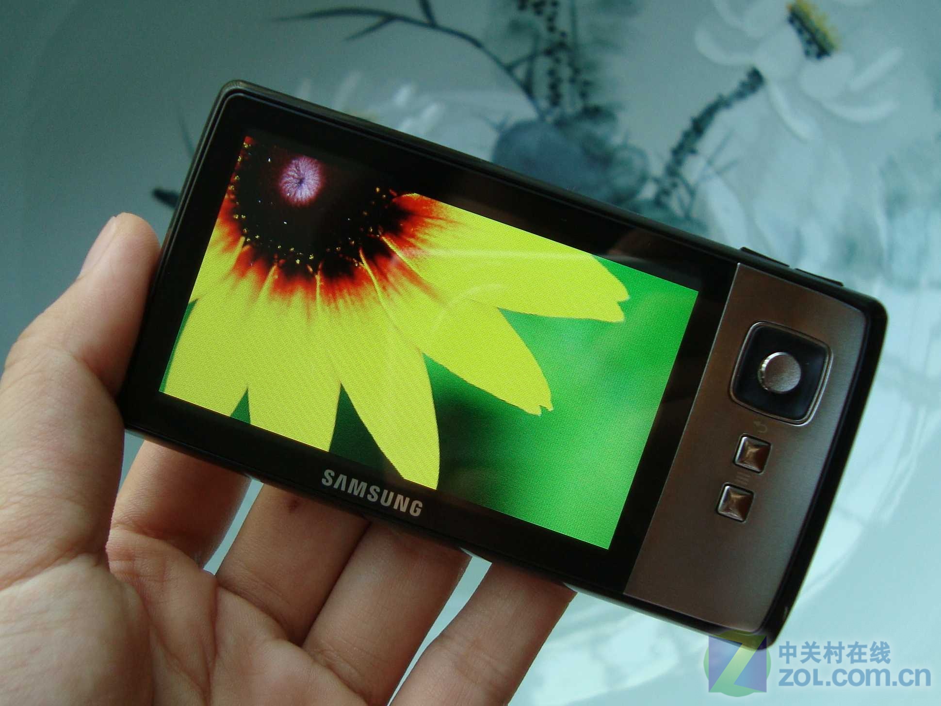 直播rmvb 三星新品cp3小降4gb售749元