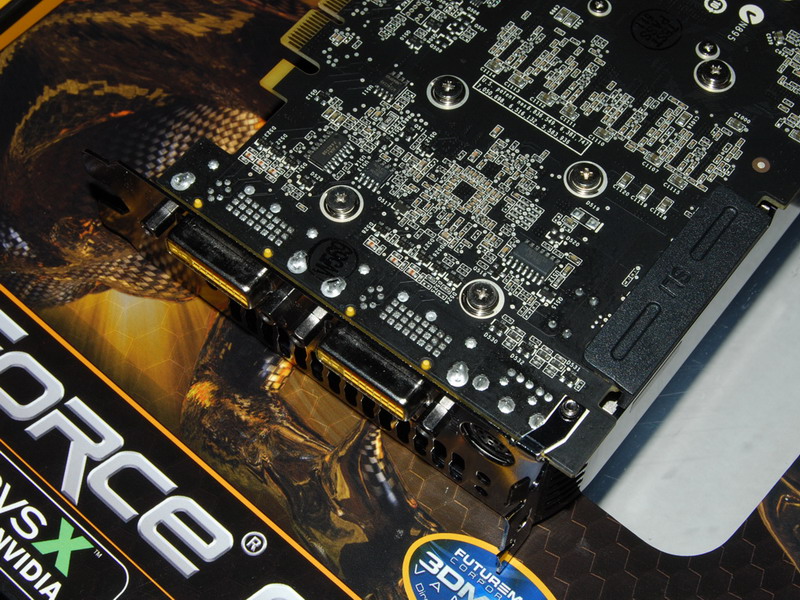 【高清图】 索泰(zotac)gtx275-896d3 图14