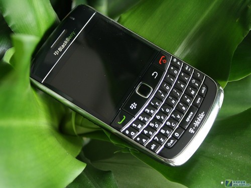 旗舰级集大成者 黑莓9700现仅售1799元_黑莓 9700(onyx)_深圳手机行情