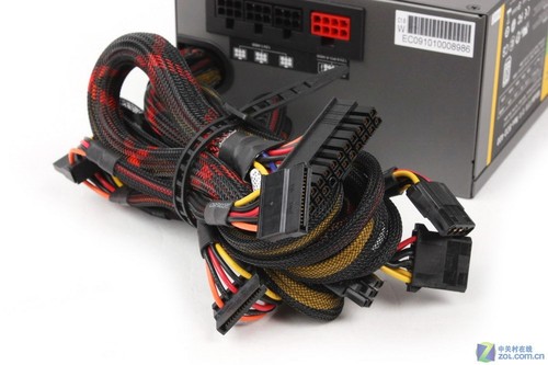 ANTEC ģ400 