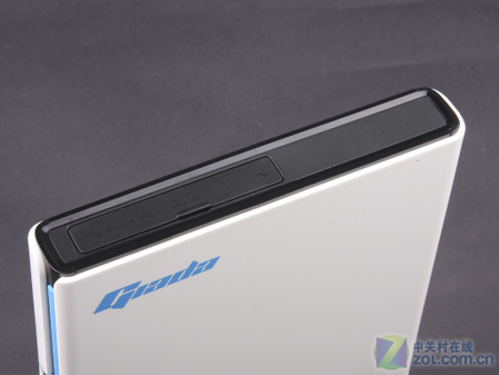 ����Giada i23/i20���� 