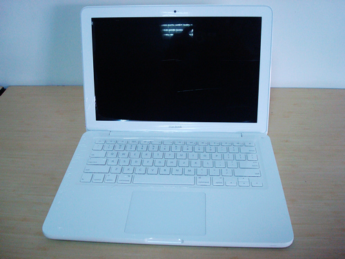 【高清图】 白玉无瑕新一代小白 苹果mc516亲民价图2