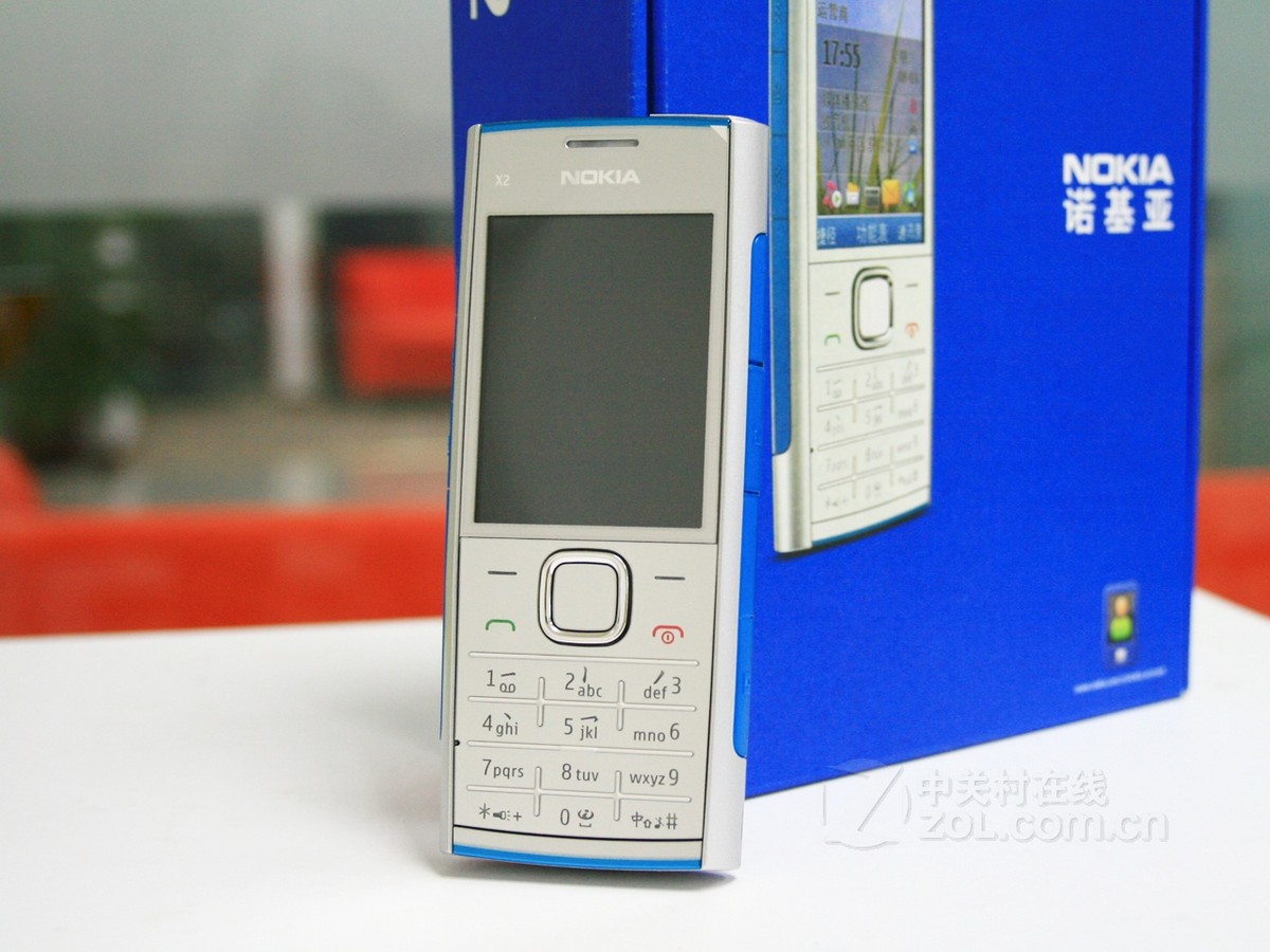 诺基亚x2-00