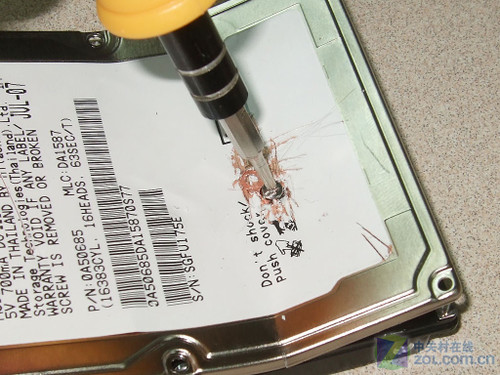 ZOL刨根问底 告诉菜鸟硬盘内部秘密