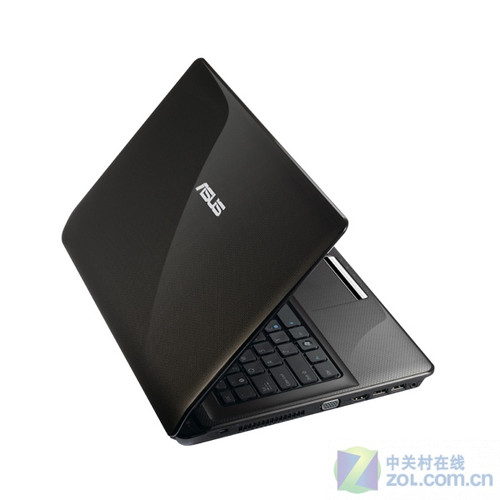 纵情游戏 华硕至尊笔记本暑期有“礼”