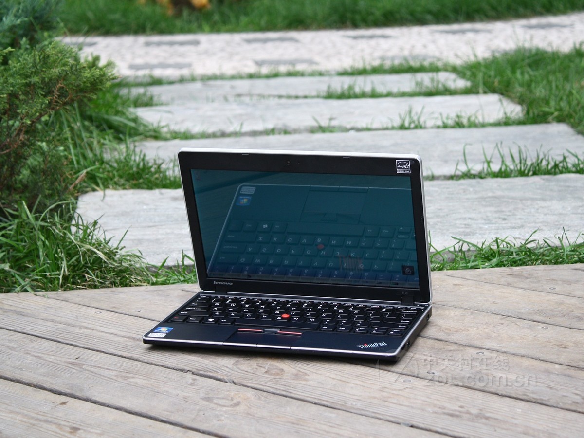 thinkpad e10(25452hc)