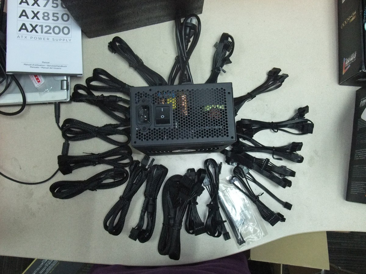 【高清图】 保金字招牌 海盗船现最高端ax1200电源图8