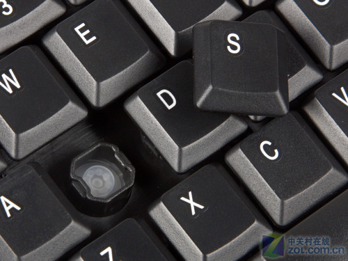 稳重才给力!新贵劲舞派对091套装评测