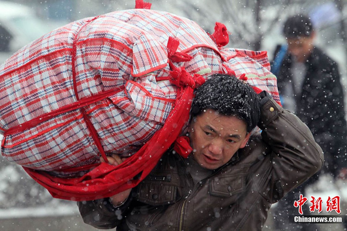 【高清图】 我只想早点回家过年 春运点滴惹人心酸图39