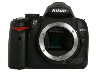  Nikon D5000