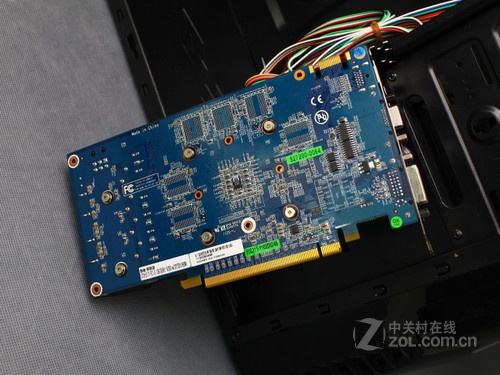 游戏必备影驰gtx550ti黑将性能出色