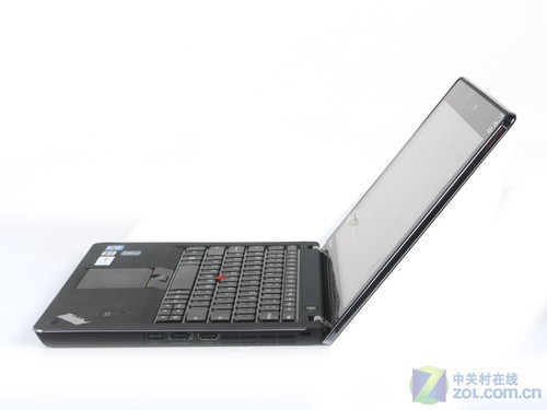 轻薄商务新贵 联想ThinkPad E220s评测