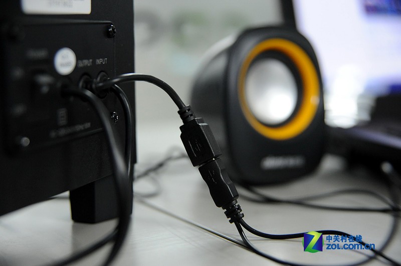 音箱 雅兰仕音箱 雅兰仕q1 图片 返回综述页 25 / 26隐藏