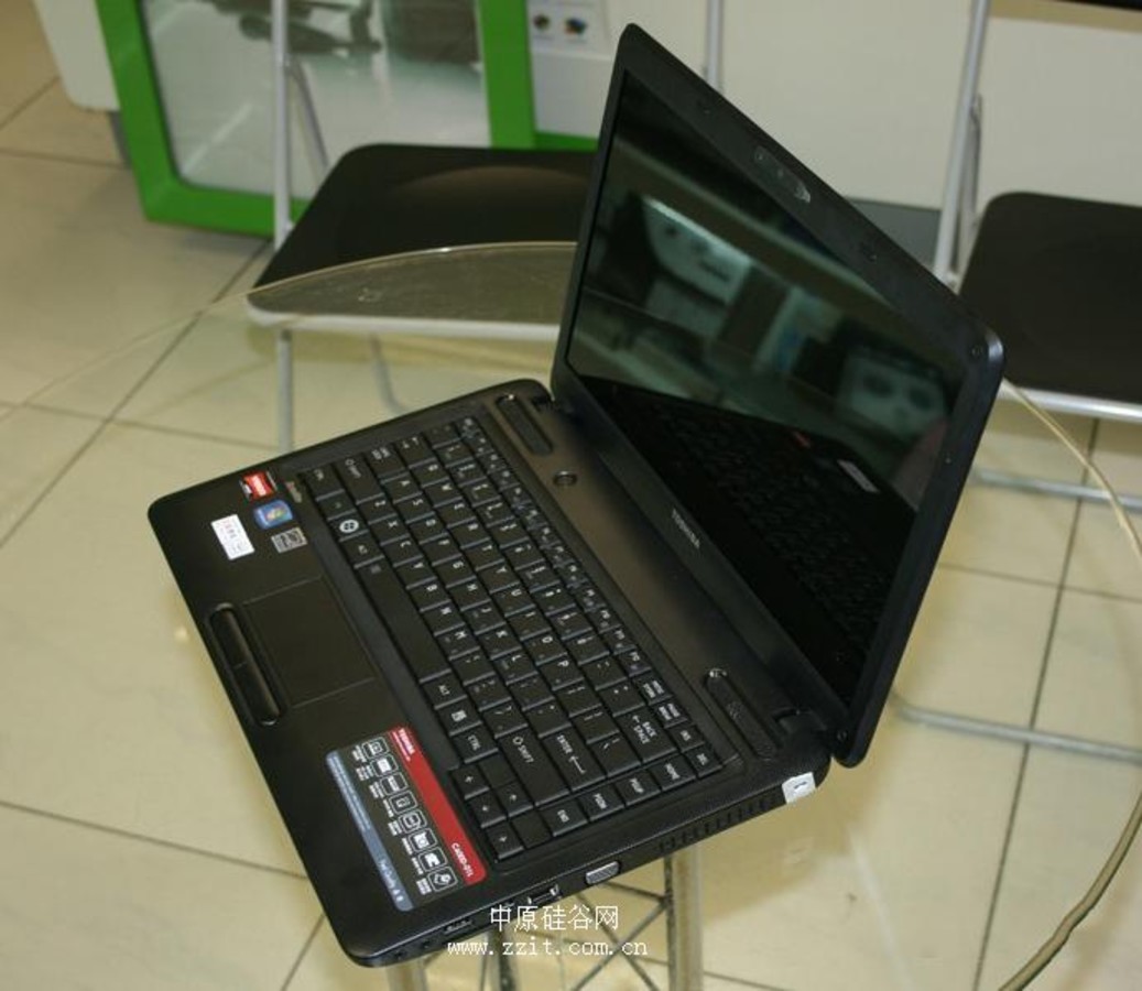 【高清图】 amd双核低功耗本 东芝c600d郑州售2999图1