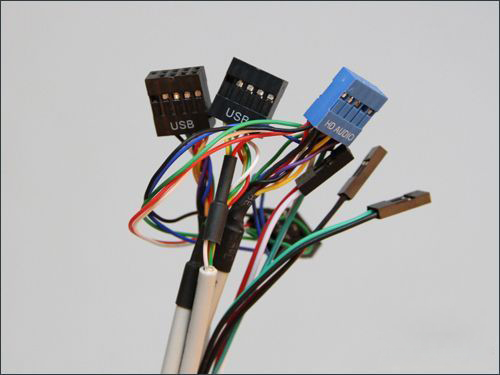 【高清图】 高端游戏机箱典范 辛巴达雷神一号赏析图10