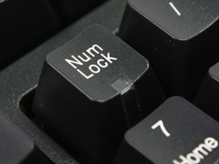 Tt拓荒者机械键盘首测