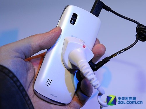 诺基亚300真机图赏
