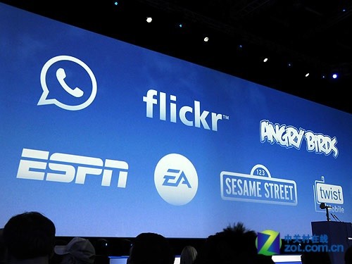 焦点Lumia 710/800 Nokia World 2011报道