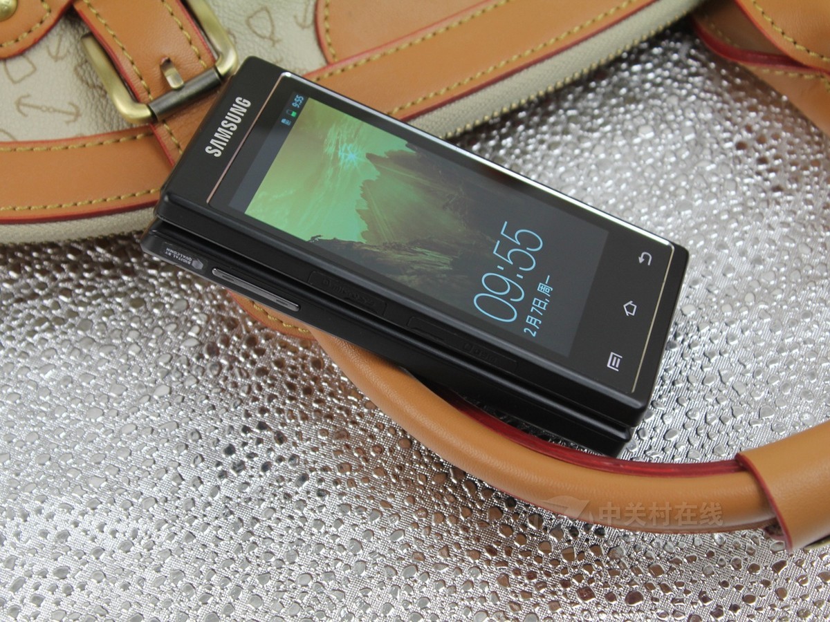 【高清图】 三星(samsung)w999(电信3g)实拍图 图230