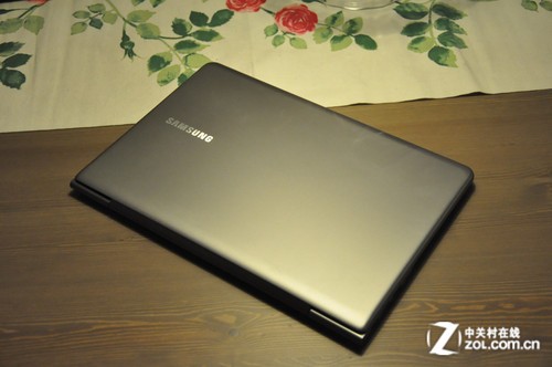 5999元超极本 三星530U深度评测(上篇)