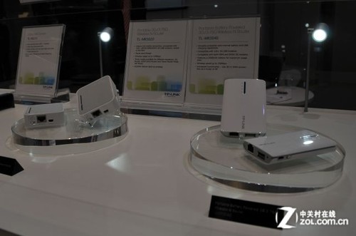 ��ǧ��˫Ƶ·�� TP-Link��ҫCeBIT2012  