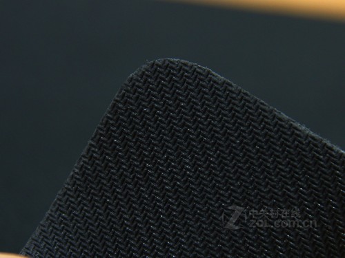 实惠首选 游戏狂人GM320便携鼠标垫评测