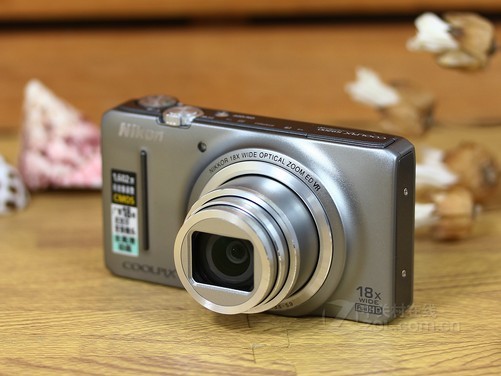 2037正品行货  先行赔付  顺丰包邮 富士 hs33exr 图为:尼康s9200