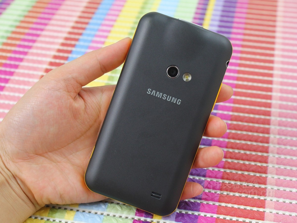 【高清图】 三星(samsung)i8530(galaxy beam)实拍图 图112