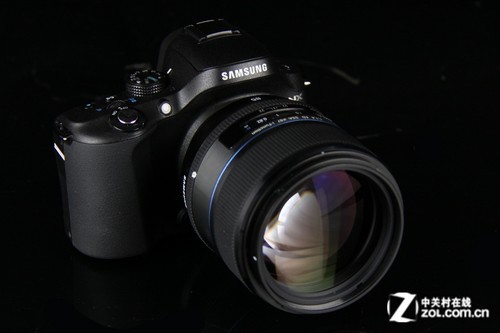 Ȧ 85mm F1.4ͷ 