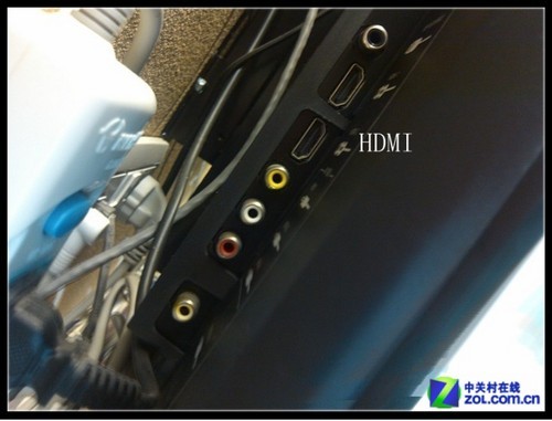 HDMI高清输出 优择F8至尊版变身家庭影院