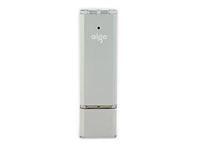  U U32032GB