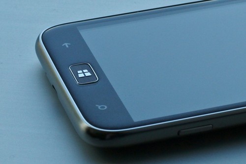 4.8吋+1.5GHz双核 WP8三星Ativ S公布