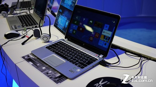 IFA2012:英特尔展台各家超极本齐亮相