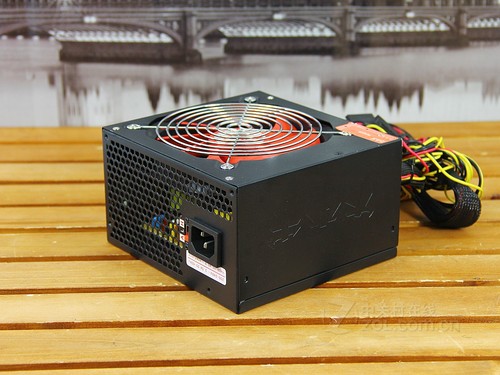 着重性价比大水牛变频王450电源评测