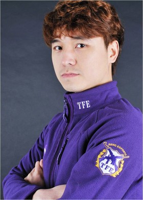 王者归来,经典重现!alex10年cs生涯纪念版铝垫限量发售