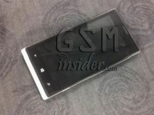 W2����Surface Phone ��ΪWP8�»��ڶ��� 