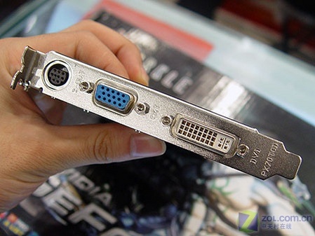 旌宇征服者7300gt输出接口